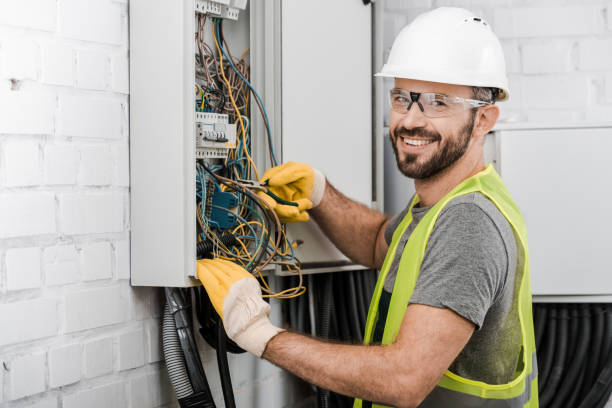 Best Circuit Breaker Repair  in Helotes, TX