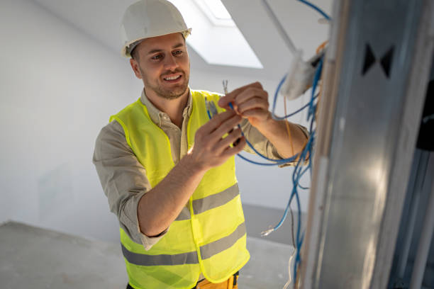Best Electrical Troubleshooting Services  in Helotes, TX